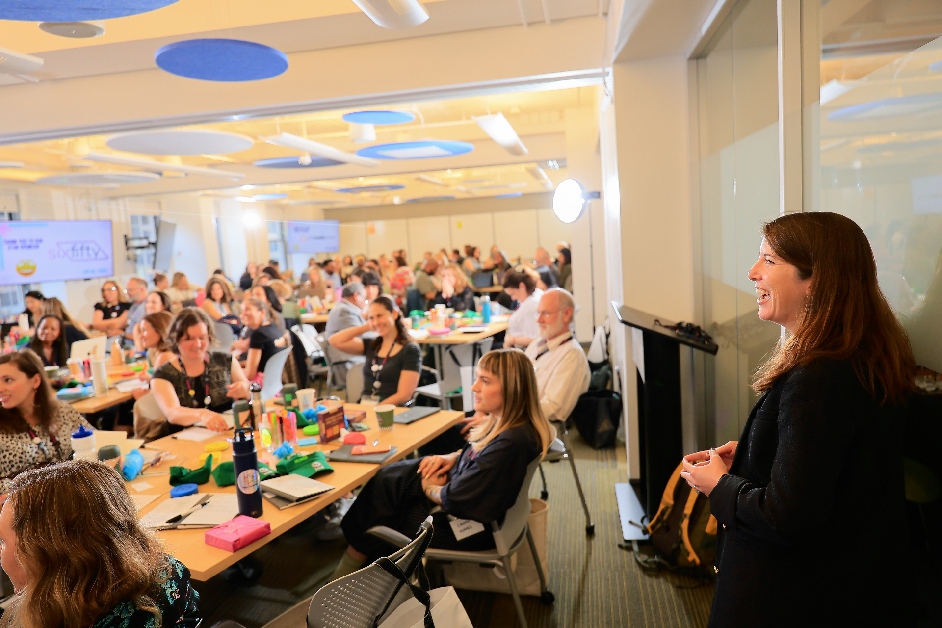 A packed room of fractional HR leaders gathered at an FPP event